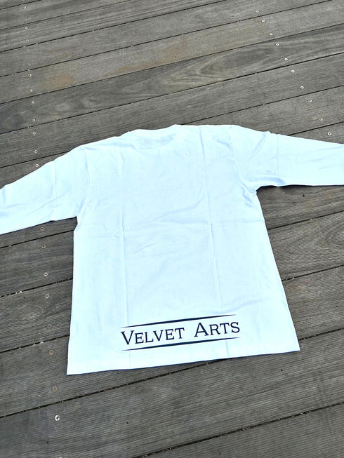 ロングTシャツ(ゴシックロゴ)